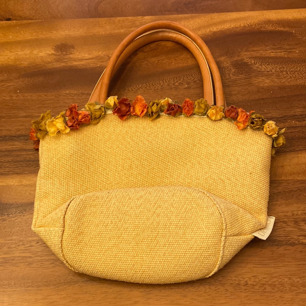 Desmo Purse